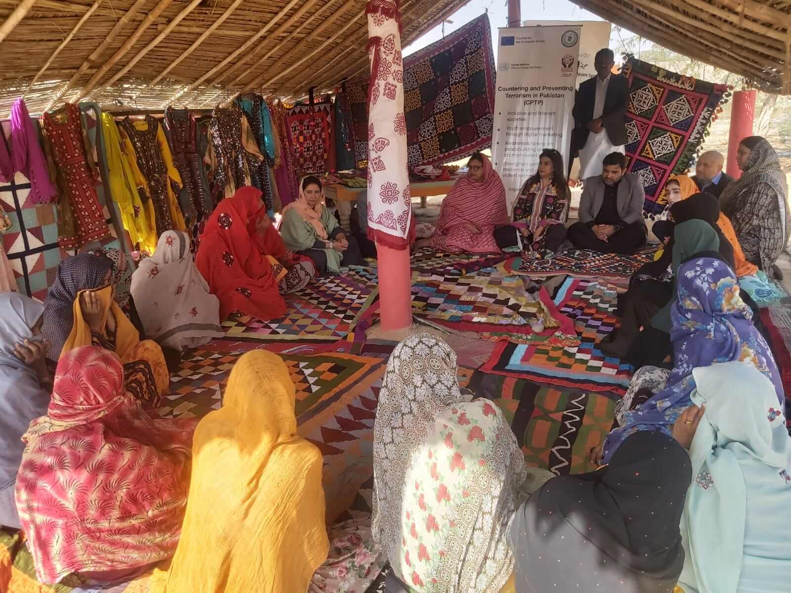 A delegation from UNODC conducted a field visit with our team at Nail Muhammad Goth (2)